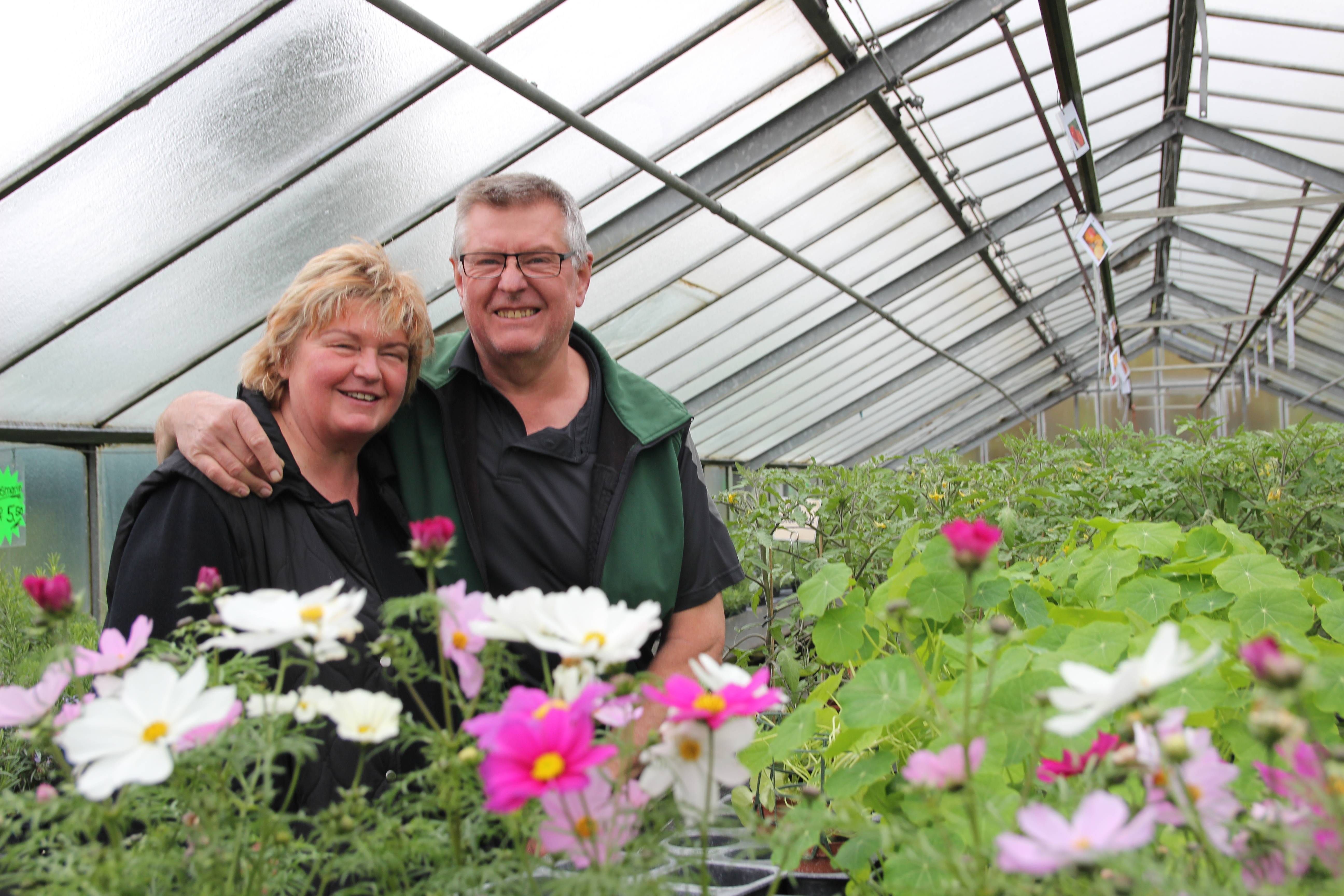Conny und Ludwig Adler in ihrer Gärtnerei in Langwied