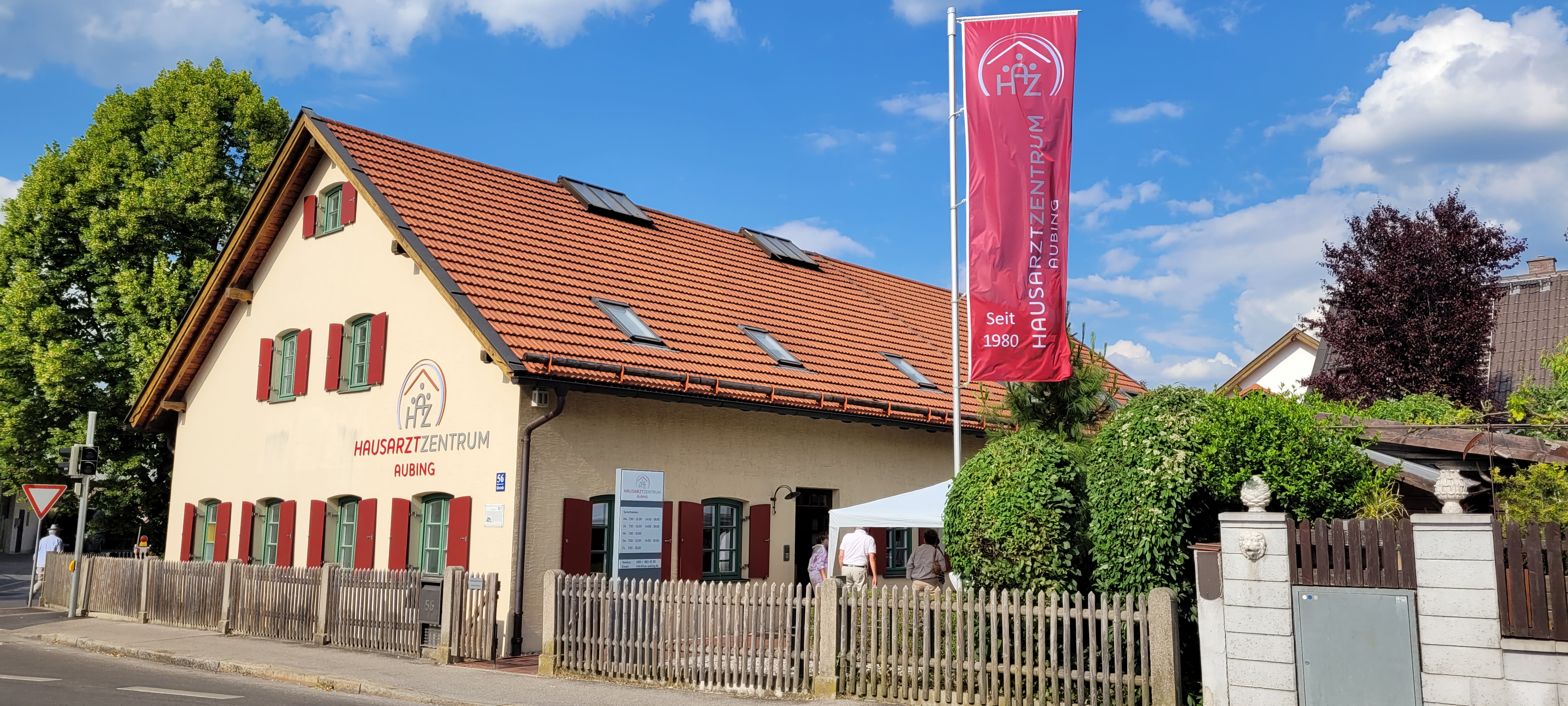 Aubinger Institution: das Hausarztzentrum von Dr. Bernhard Matzner