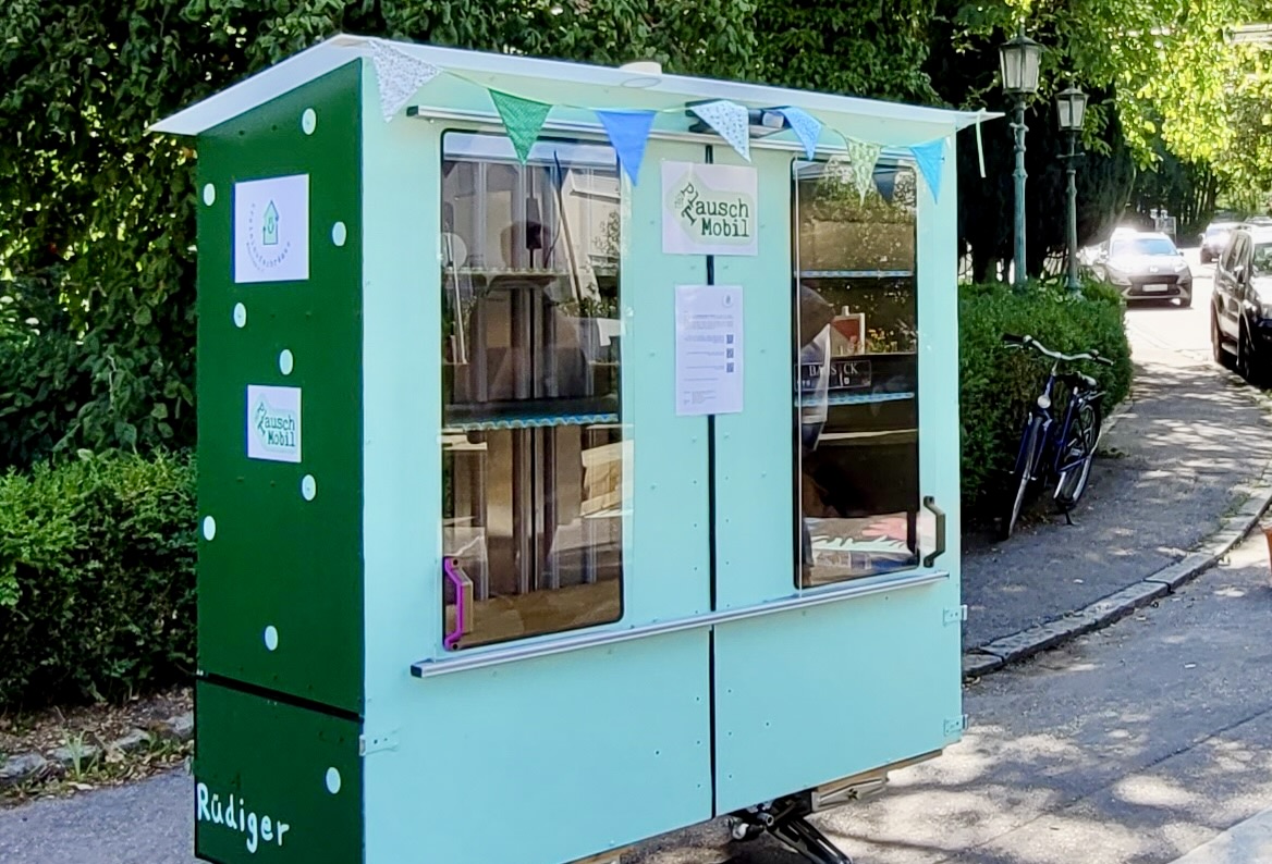 Was passiert mit dem Tausch- und Plausschschrank nach Ende des Versuchs? Soll er bleiben? Soll er woanders stehen oder kommt er weg? ©G.Uelses