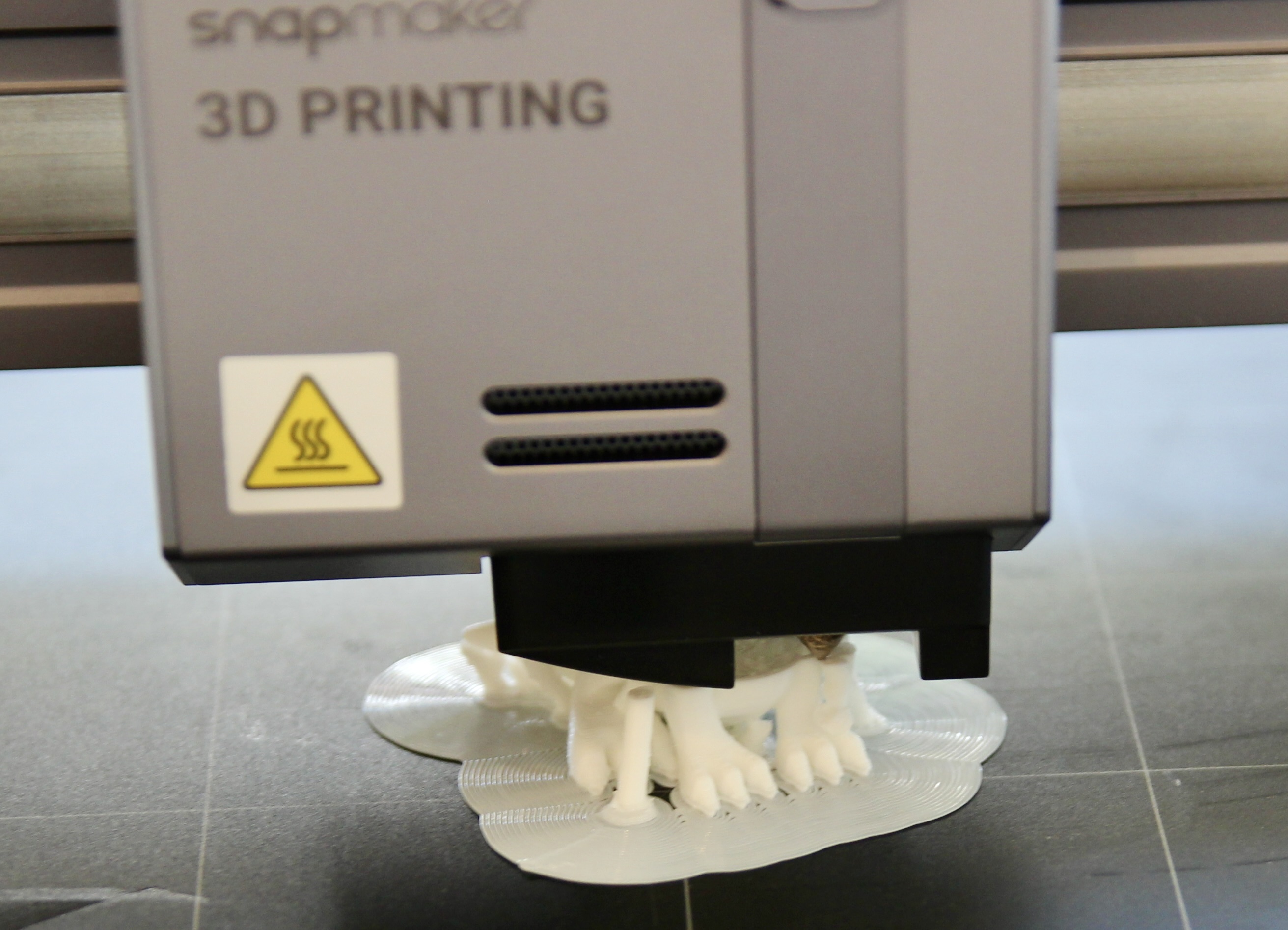 3-D-Drucker? Gehört auch zur Grundausstattung im Kreativlabor.