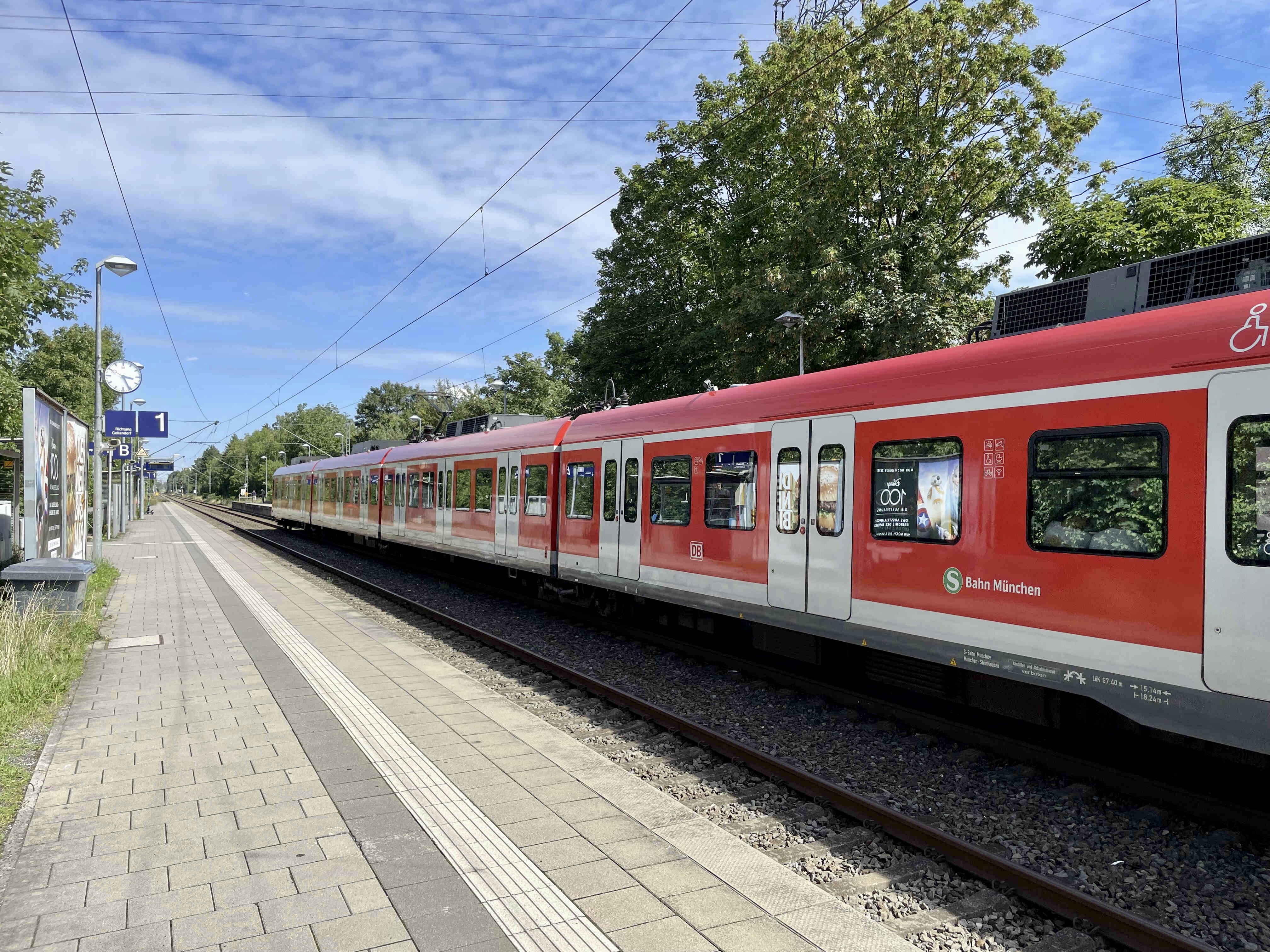 Seit über 30 Jahren wird von dem Ausbau der S4-West gesprochen. Umgesetzt wurde bis heute nichts.